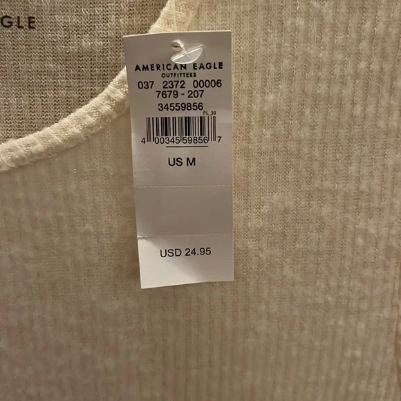 American Eagle Women’s cropped Top - Picture 4 of 4